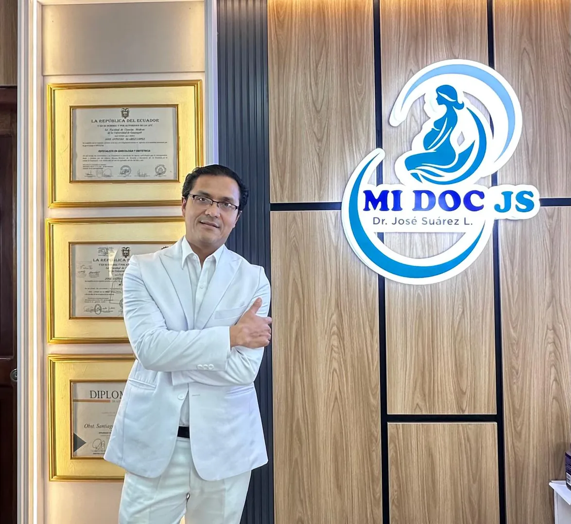 Dr. José Suárez López - Ginecólogo y Obstetra